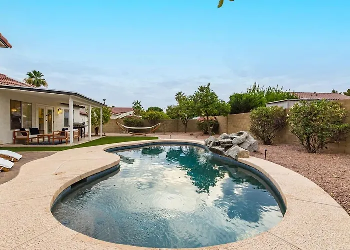 5br Citrus Family Estate-sleeps 13-free Htd Pool-gameroom Holiday home *