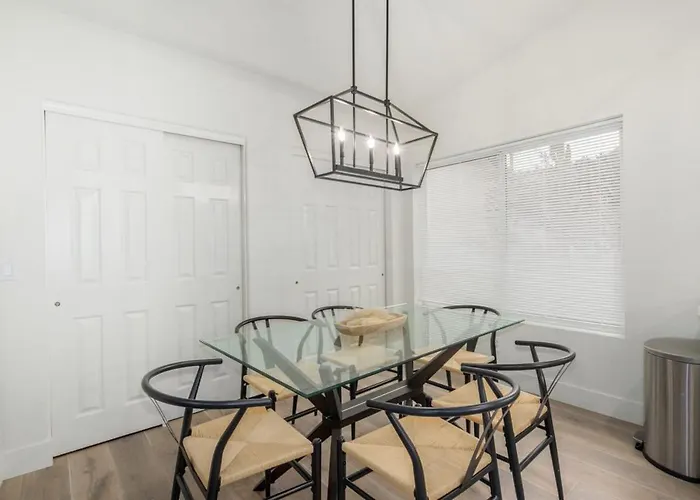5br Citrus Family Estate-sleeps 13-free Htd Pool-gameroom *