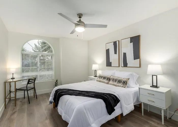 5br Citrus Family Estate-sleeps 13-free Htd Pool-gameroom * Mesa