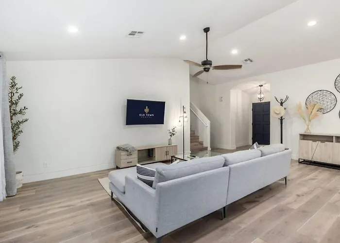 5br Citrus Family Estate-sleeps 13-free Htd Pool-gameroom