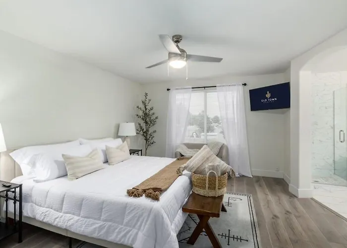 5br Citrus Family Estate-sleeps 13-free Htd Pool-gameroom